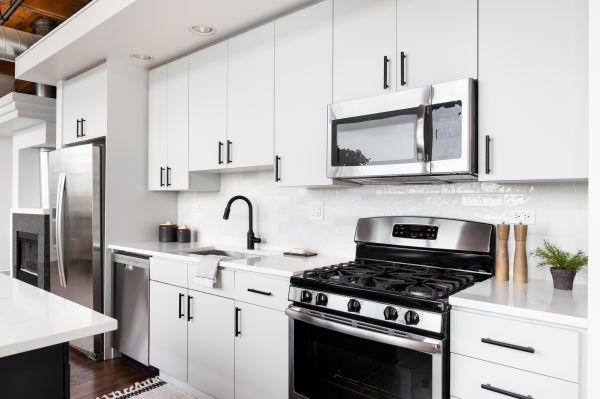 Cabinet Restyling in Kaufman