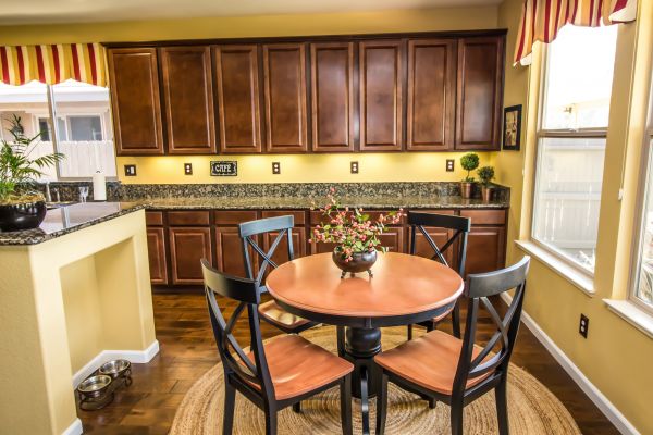 Oak Cabinet Remodeling in Kaufman
